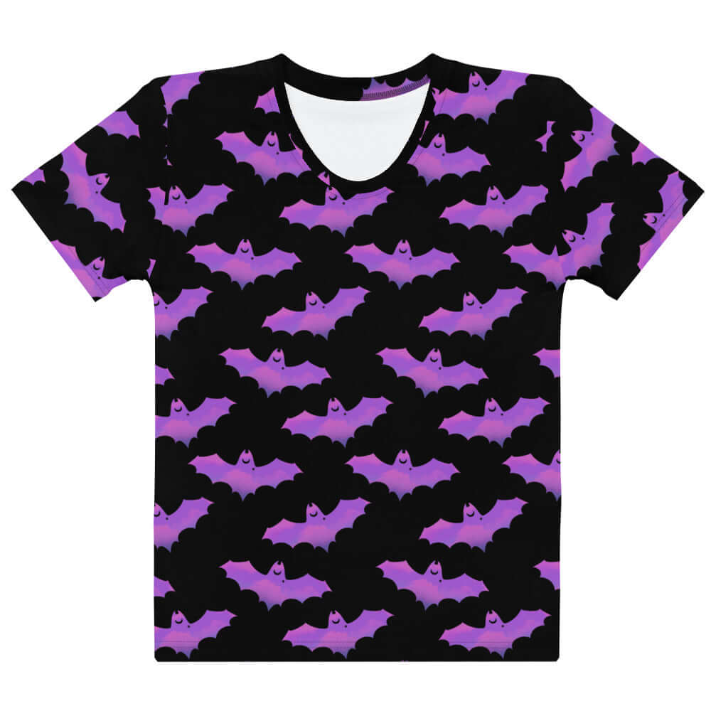 The Aensland T-shirt features a fun bat pattern, perfect for sunny days and inspired by Morrigan's charm.