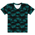 Stylish Higanbana T-shirt featuring an elegant floral design, perfect for any occasion from gym to night out.
