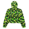 Kero-kero cropped windbreaker features a vibrant frog design, perfect for stylish outdoor adventures in any weather.