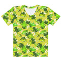 Bright and playful Kero-kero T-shirt featuring vibrant frog designs, perfect for a comfortable, stylish look.
