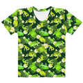 Kero-kero T-shirt featuring a unique frog design, perfect for a cool and comfortable style. Ideal for amphibian lovers!